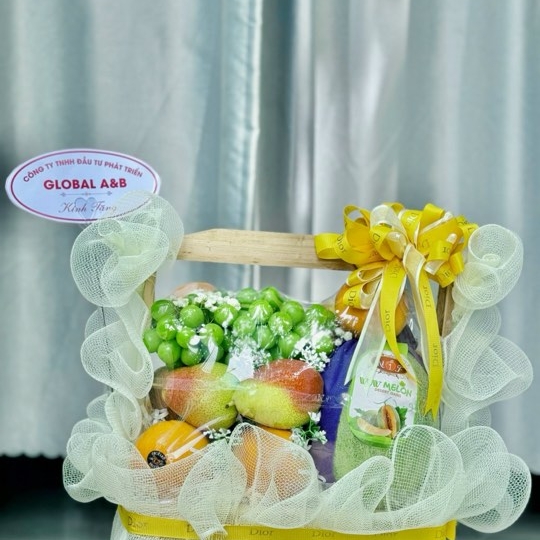 Giỏ Trái Cây Quà Tặng SN16